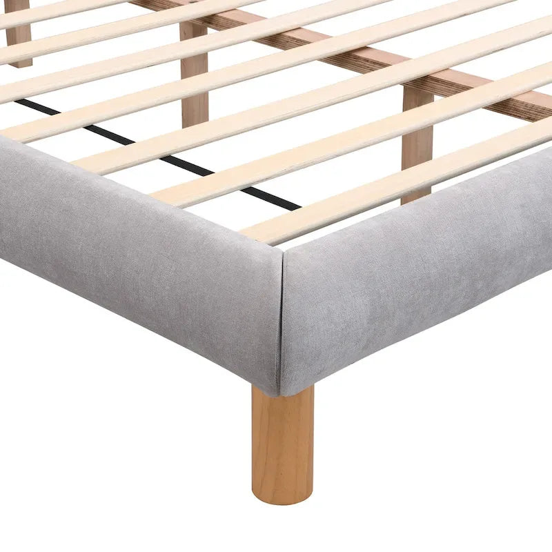 Boucle Upholstered Platform Bed with Cookie-Shaped Headboard and Rubber Wood Legs